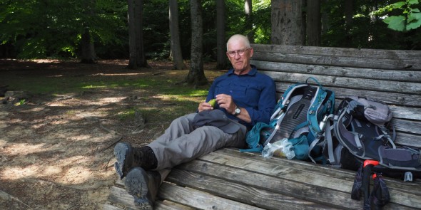 Bert rust even uit © Bert Super.jpg