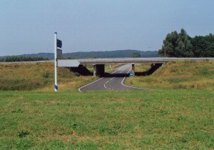 20040800 barrière , Rheden, A348 (afslag naar N785) en lc034 tussen Velperwaard en Veluwe, toegang v