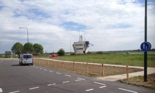 Lekdijk_Oost_met_verkeerspost_RWS_met_radarbewaking_1.png