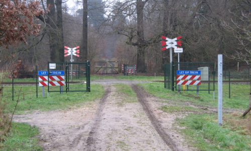 Overweg_op_Veluwe.png