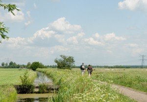 wandelaars Hollandse kade LAW 1-3.Jan Kok.jpg