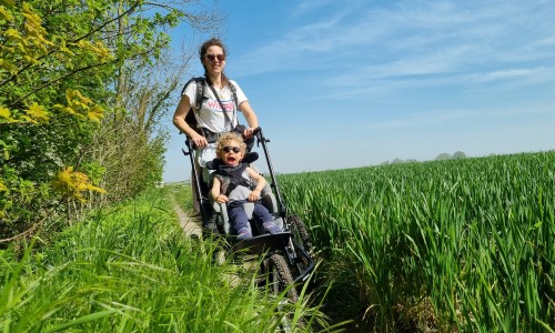 foto_07_wandelaars_testen_Pieterpad_rolstoelroute_etappe1_┬®David_Opdam.jpg