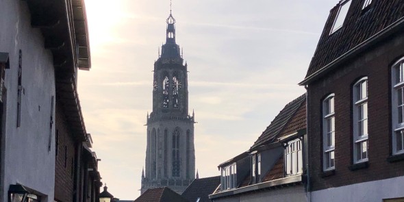 cunera kerk rhenen uitsnede 2.jpg