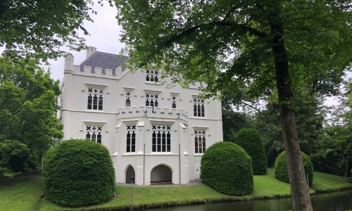 kasteel rossum.jpg