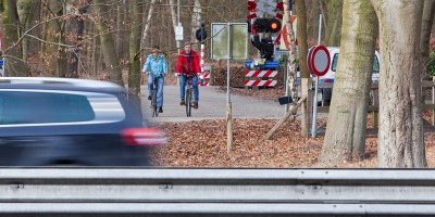 COVER WEG VAN DE MINSTE WEERSTAND.jpg