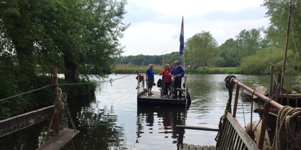 veerpontje Haerst.jpg