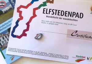 Gids en oorkonde 2.jpg
