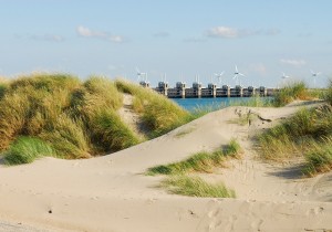 Oosterscheldekering.jpg