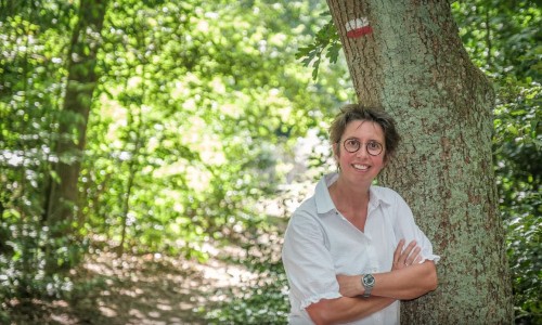 Ankie van Dijk, directeur Wandelnet. Foto door Jelle Verhoeks (AD Utrechts Nieuwsblad).