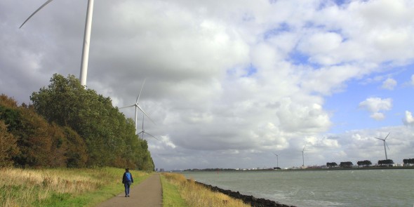 Langs_de_Nieuwe_Waterweg.JPG