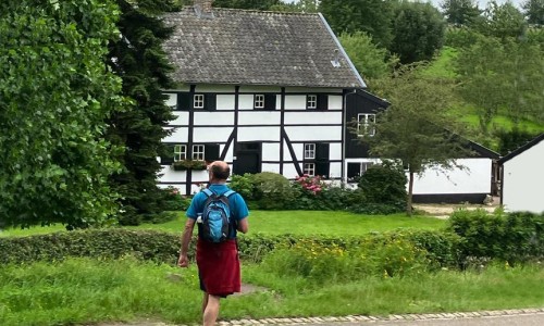 Martin wandelt in Zuid-Limburg © Martin Haanstra.jpg