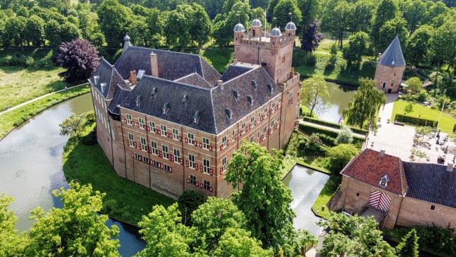 Kasteel Huis Bergh © Shutterstock-min