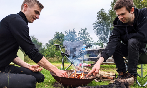 Tentkampeerders in Leende