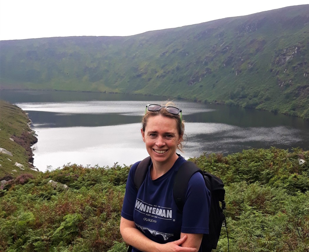 Lucy_Deutekom_op_Wicklow_Way_Ierland.jpg
