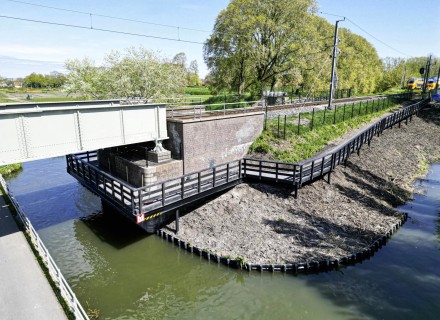 Het Vlonderpad © Bouwbedrijf K_Dekker