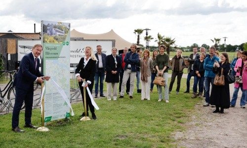 Esther Rommel en Jan-Jaap de Kloet opening.jpg