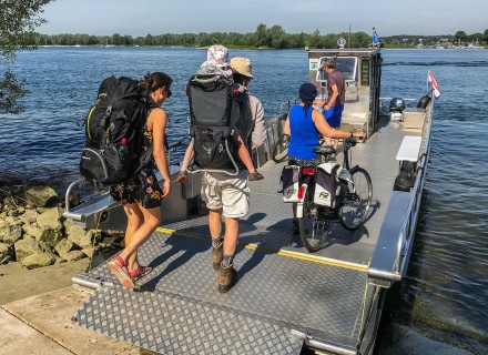 Veerpont Giesbeek-Lathum © John Ruiter